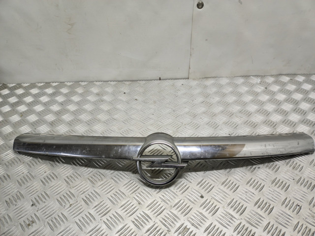OPEL 13142522 Panal de radiador  disponible Valladolid