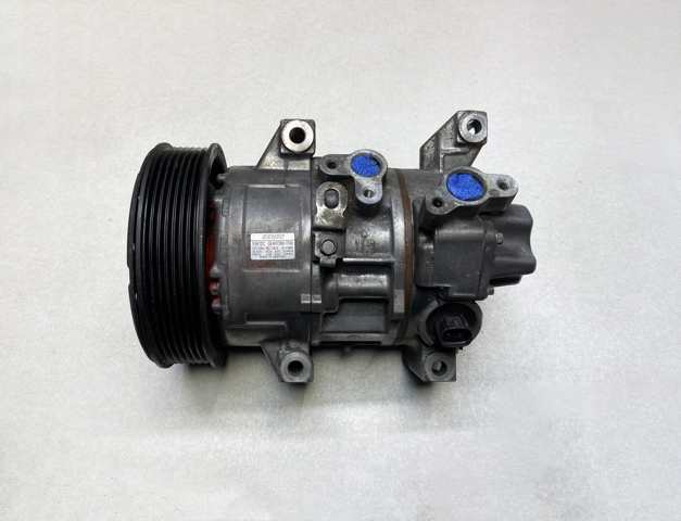 883100F030 Compresor de aire acondicionado  disponible Utrera