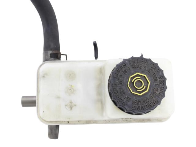 NISSAN 46010EB328 Cilindro maestro de frenos  en stock Terrassa