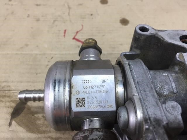 06H127025P Bomba inyectora  en stock Granada