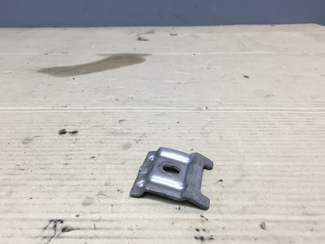 VAG 1J0803219 Montaje De Bateria (Soporte)  en stock Salamanca