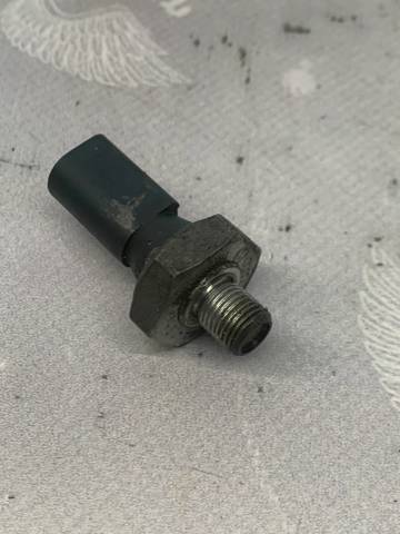 03C919081 VAG Sensor de presión de aceite  en stock Huelva