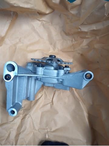 BORSEHUNG B12689 Bomba de aceite  comprar en Murcia