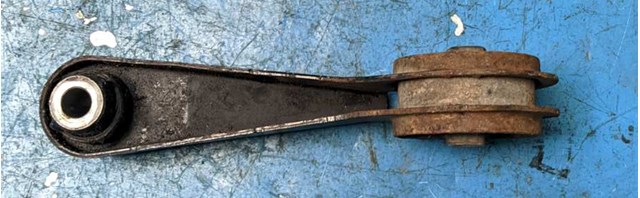 RENAULT 8200155207 Soporte de motor trasero comprar Barcelona