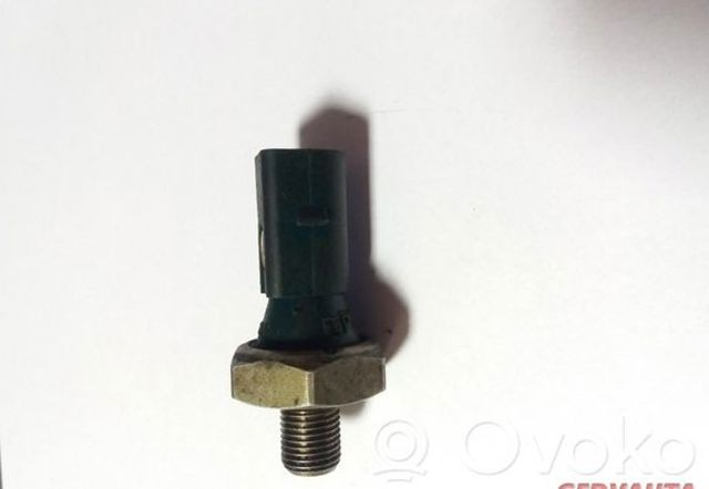 VAG 06A919081C Sensor de presión de aceite comprar Barcelona