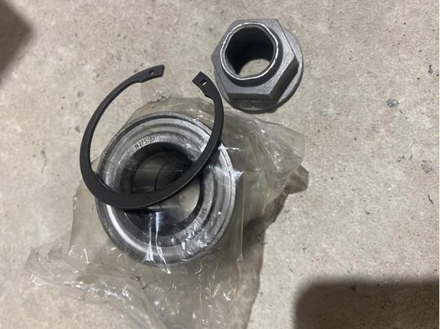 432102069R Cojinete de rueda  en stock Sabadell