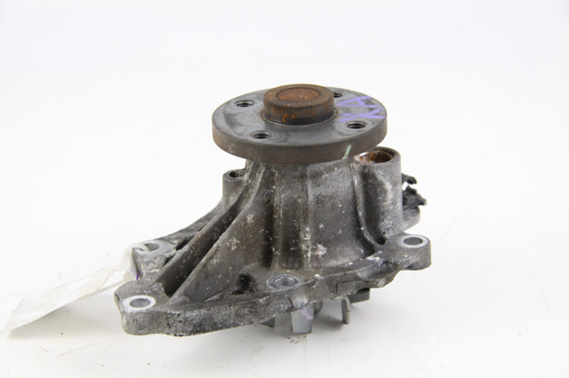 TOYOTA 1610028040 Bomba de agua  disponible Valladolid