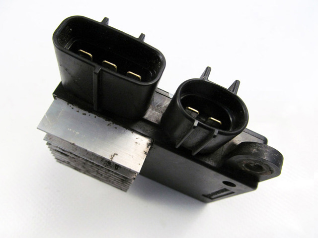 8925712010 Control De Velocidad De El Ventilador De Enfriamiento (Unidad De Control)  disponible Burgos