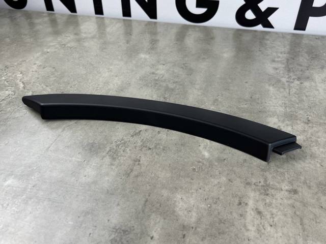 LAND ROVER LR027251 Moldura de guardabarro trasero derecho comprar Barcelona