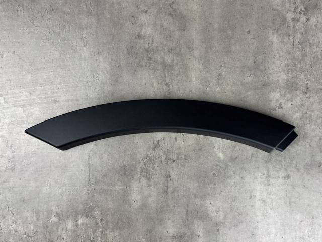 LR027251 LAND ROVER Moldura de guardabarro trasero derecho  disponible Alicante