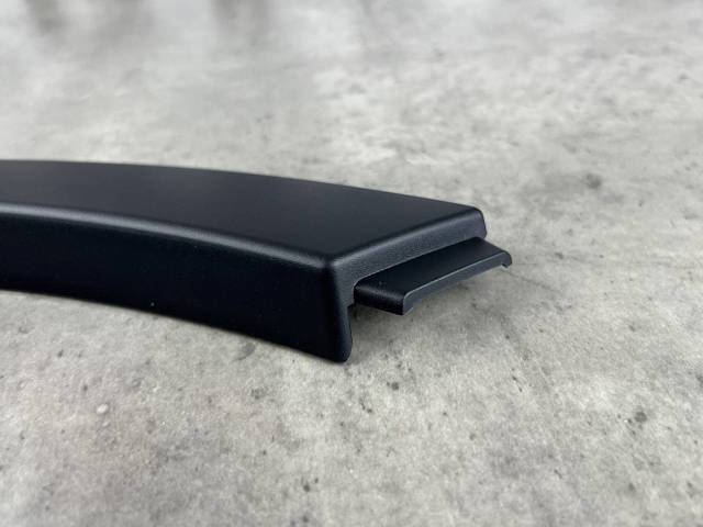 LAND ROVER LR027251 Moldura de guardabarro trasero derecho  comprar en Ponferrada