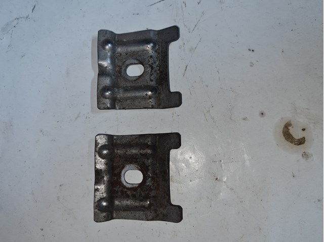 1J0803219 VAG Montaje De Bateria (Soporte)  disponible Ourense