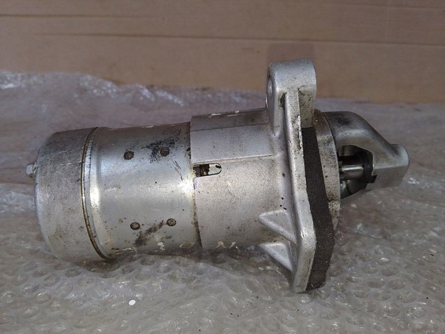 23300EE00A Motor de arranque  disponible Málaga