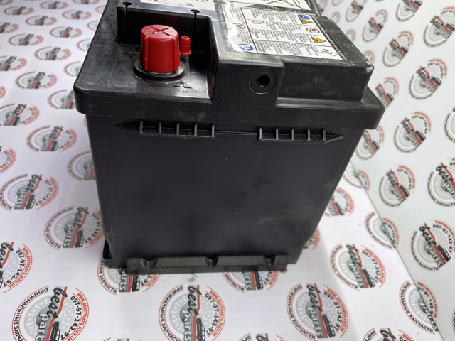 001982800826 Batería de arranque  comprar en Pontevedra