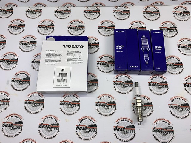 31673604 VOLVO Bujía de encendido  comprar en Oviedo