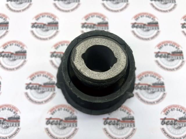 A1663310142 Bloqueo Silencioso (Almohada) De La Viga Delantera (Bastidor Auxiliar)  comprar en Pontevedra