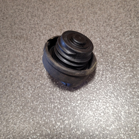 191201553A Tapa de depósito de combustible  en stock Castellón