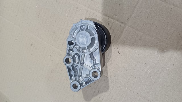 K6799 Tensor correa distribución  en stock Granada