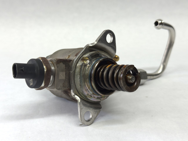 03C127026J VAG Bomba inyectora comprar Alcalá