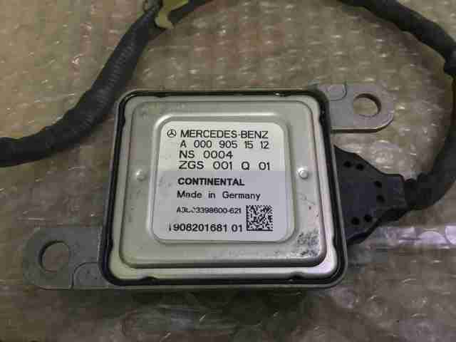 Sensor de óxido de nitrógeno NOX A0009051512 Mercedes