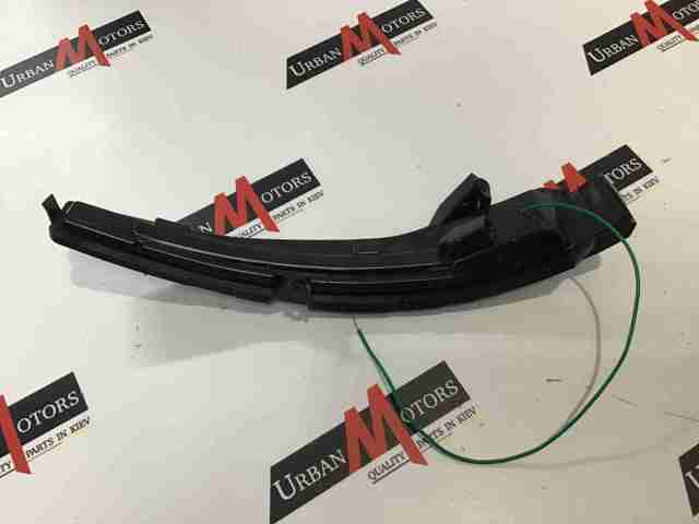 Luz intermitente de retrovisor exterior derecho A0999067401 Mercedes