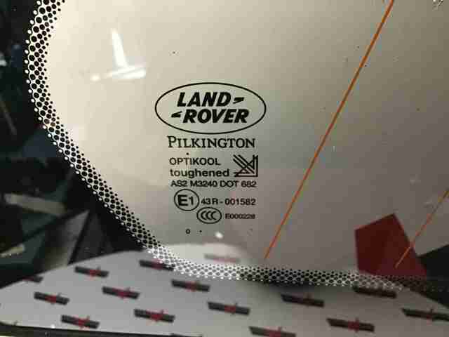 Ventanilla costado superior derecha (lado maletero) CPB500762 Land Rover