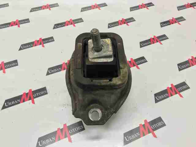 Almoahada (Soporte) Del Motor Izquierda / Derecha KKB500441 Land Rover