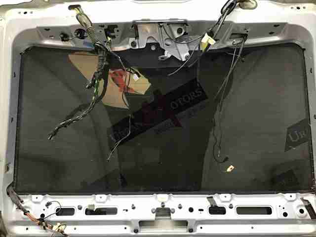 Cristal de el maletero, 3/5 puertas traseras (trastes) LR018351 Land Rover