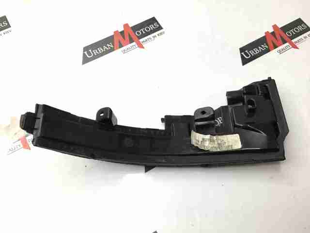 Luz intermitente de retrovisor exterior izquierdo LR027946 Land Rover