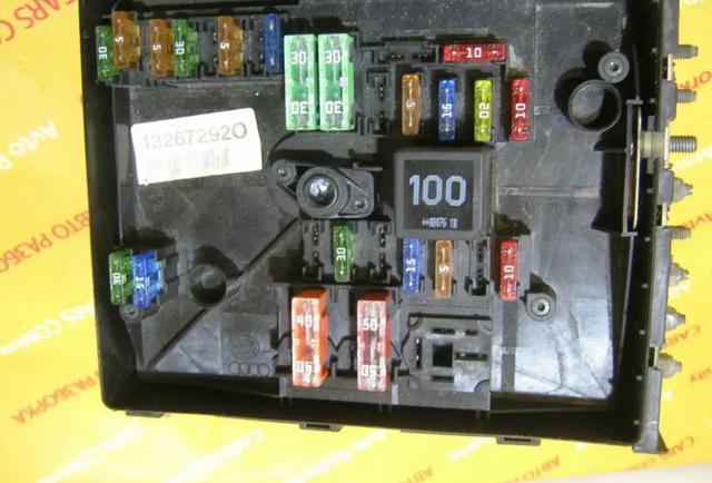 1K0937629A VAG Fusible  disponible Alicante