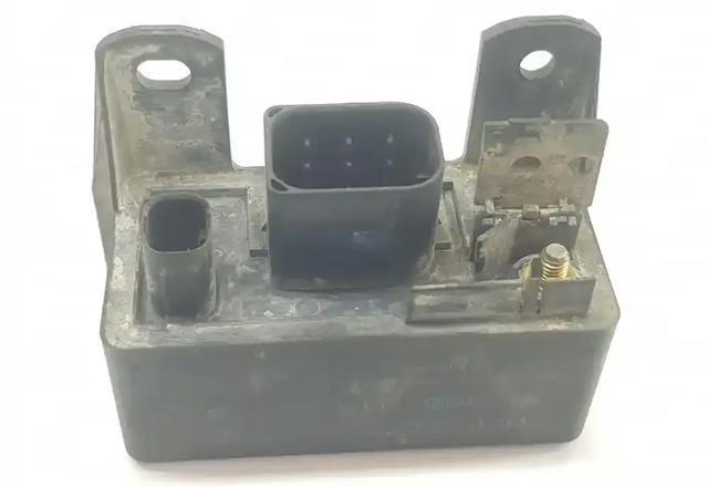 MERCEDES A0005453516 Relé de los calentadores  en stock Salamanca