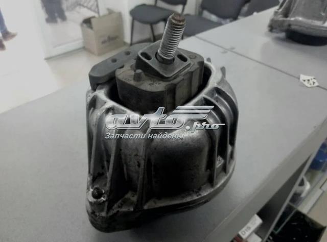 22116768800 Soporte de motor derecho  en stock Castellón