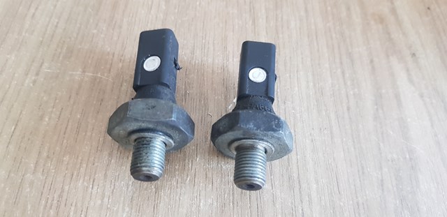 06A919081A VAG Indicador, presión del aceite  comprar en Oviedo