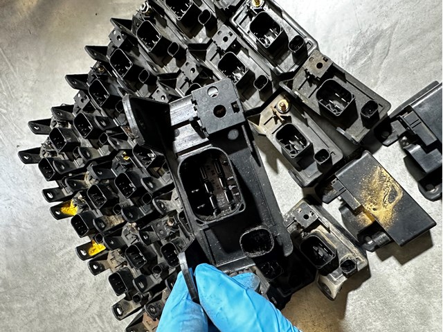 A0255452832 Relé de bujía de precalentamiento  disponible Burgos