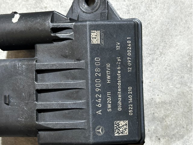 A6429002800 Relé de bujía de precalentamiento  disponible Málaga