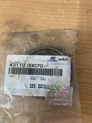 HYUNDAI 4311939070 Anillo retén de semieje, eje delantero comprar Barcelona