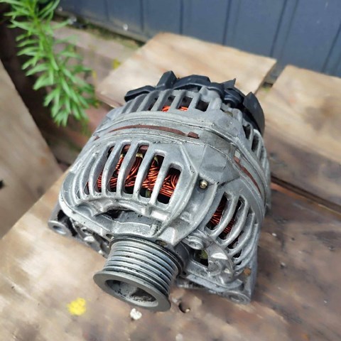 0124515080 Alternador  en stock Castellón