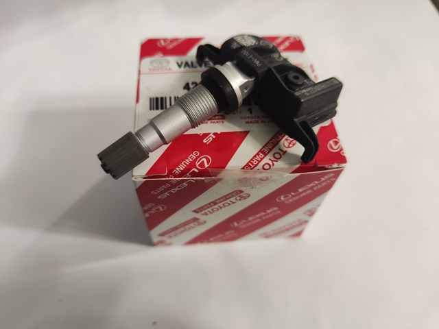 TOYOTA 4260702070 Sensor de presión de neumáticos  en stock Salamanca