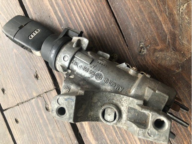 4B0905851P Conmutador de arranque  disponible Málaga