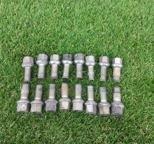 WHT002437 Tornillo de rueda  comprar en Pontevedra