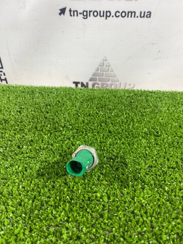 VAG 079919081D Sensor de presión de aceite  en stock Terrassa