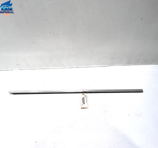 Lameluna de puerta delantera derecha exterior 4M08532843Q7 VAG/Audi