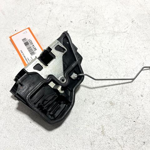 Cerradura de puerta delantera izquierda 51215A36E17 BMW