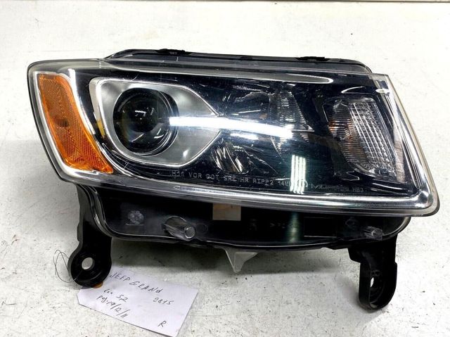 Faro derecho 68110996AD Chrysler