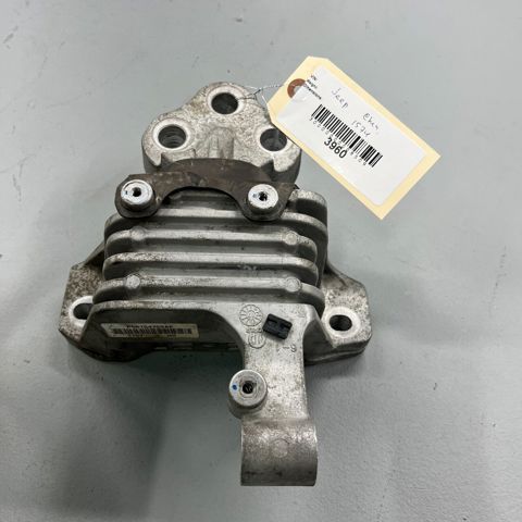 Soporte motor izquierdo 68164709AF Chrysler