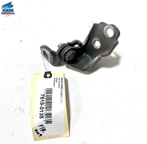 Bisagra de puerta delantera derecha BB5Z7822800C Ford