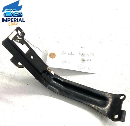 Soporte de parachoques trasero izquierdo KB7W52B32A Mazda