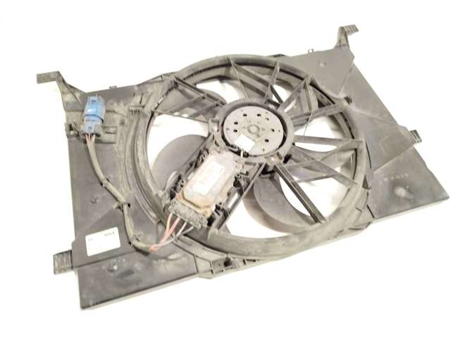 Comprar Ventilador eléctrico de refrigeración completo (motor y hélice) Mercedes A  W169 a bajo precio