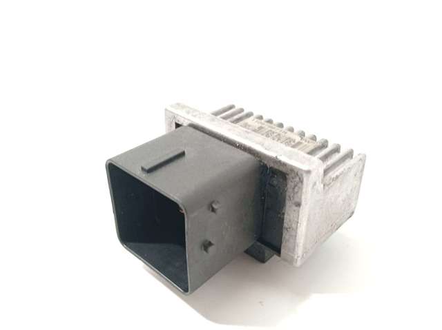 Relé de precalentamiento Laguna III hatchback (2007-2015) original desde 40,66 €