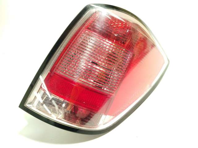 OPEL 13223674 Piloto trasero derecho comprar Barcelona